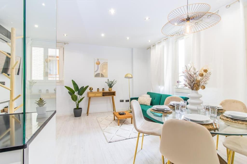 Luxury Duplex Plaza Del Pilar Apartment Zaragoza Ngoại thất bức ảnh